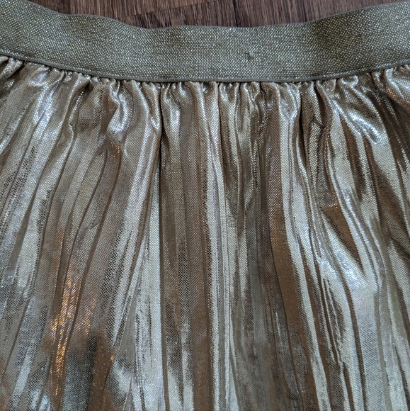 S K I R T S - Picture 4 of 4